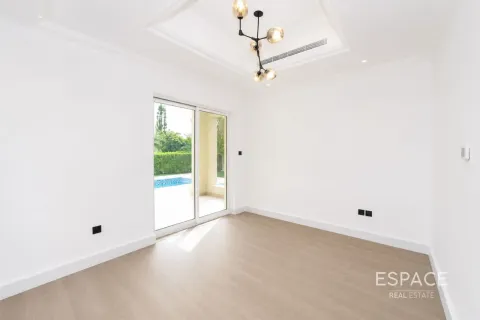 Villa à Jumeirah Islands, Dubai, 4 chambres, 491 m², № 122612 - photo 5