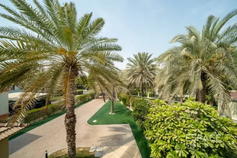 Villa à Jumeirah Islands, Dubai, 4 chambres, 491 m², № 122612 - photo 14