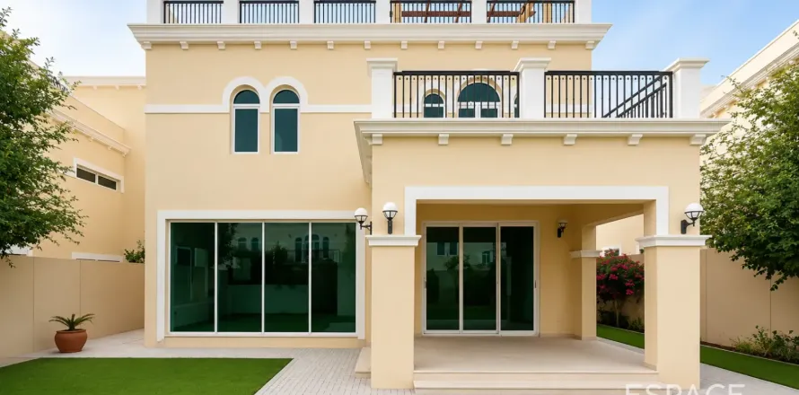 Villa in Legacy Nova Villas, Jumeirah Park, Dubai 4 bedrooms, 455 sq.m. № 122611