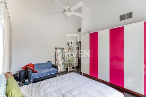 Villa à Dubai Investment Park, Dubai, 5 chambres, 357 m², № 87620 - photo 9