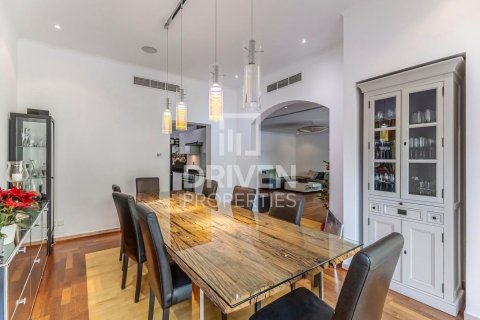 Villa à Dubai Investment Park, Dubai, 5 chambres, 357 m², № 87620 - photo 6