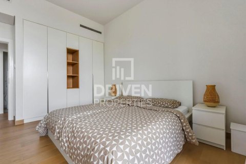 Снять в аренду квартиру в La Mer, Джумейра, Дубай: 1 спальня, 77.48м², № 129165 - фото 8
