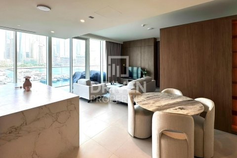 Apartamento en EMAAR Beachfront, Dubai Harbour, Dubai, 1 dormitorio, 114.64 m², № 129170 - foto 4