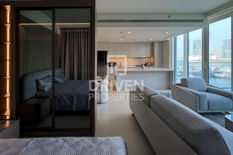 Apartamento en EMAAR Beachfront, Dubai Harbour, Dubai, 1 dormitorio, 114.64 m², № 129170 - foto 5