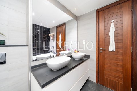 Apartment in Al Sahab, Dubai Marina, Dubai 3 bedrooms, 205 sq.m. № 45875 - photo 14