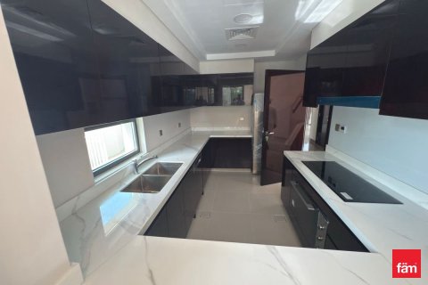 Villa en Dubai, 6 dormitorios, 292.7 m², № 55596 - foto 10