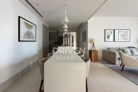 Apartment in Vida Residence Downtown, Downtown Dubai (Downtown Burj Dubai), Dubai 2 bedrooms, 128.76 sq.m. № 127944 - photo 11