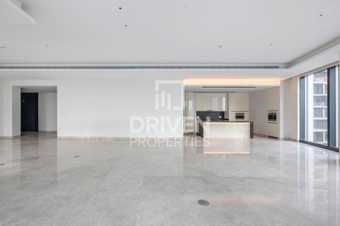 شقة في Opera District, وسط مدينة دبي, دبي 4 غرف نوم, 492.39 م² رقم 127942 - صورة 3