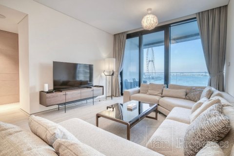 Apartment in Dubai 2 bedrooms, 136.8 sq.m. № 59061 - photo 1