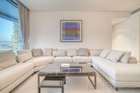 Apartment in Dubai 2 bedrooms, 136.8 sq.m. № 59061 - photo 2