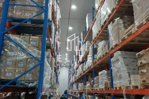 Warehouse in Dubai 468 sq.m. № 38841 - photo 9