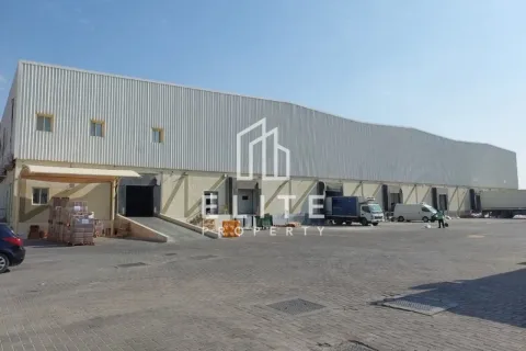 Warehouse in Dubai 468 sq.m. № 38841 - photo 5