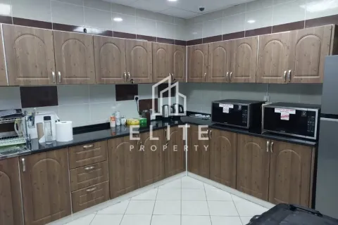 Warehouse in Dubai 468 sq.m. № 38841 - photo 20