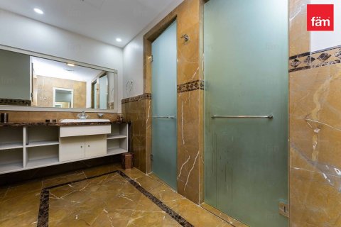 Villa en Palm Jumeirah, Dubai, 5 dormitorios, 540.4 m², № 16533 - foto 21