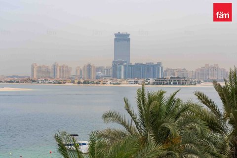 Villa en Palm Jumeirah, Dubai, 5 dormitorios, 540.4 m², № 16533 - foto 19