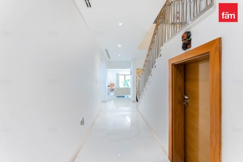 Townhouse in Al Furjan, Dubai 3 bedrooms, 224 sq.m. № 16520 - photo 8