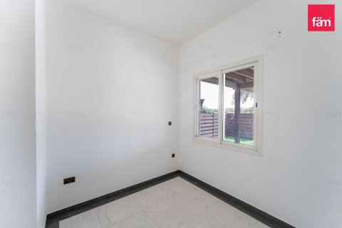Villa in Dubai 4 bedrooms, 387.2 sq.m. № 115122 - photo 19