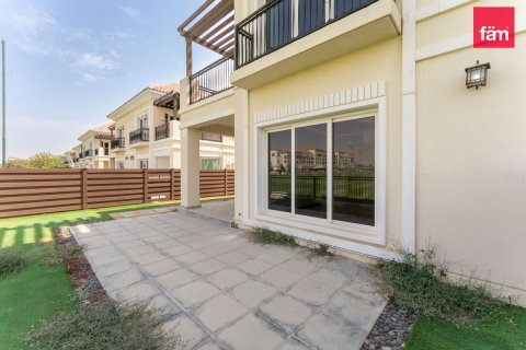 Villa in Dubai 4 bedrooms, 387.2 sq.m. № 115122 - photo 8