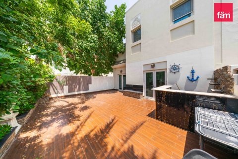 Adosado en Al Furjan, Dubai, 3 dormitorios, 229.6 m², № 115118 - foto 20