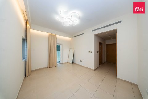 Adosado en Al Furjan, Dubai, 3 dormitorios, 229.6 m², № 115118 - foto 1