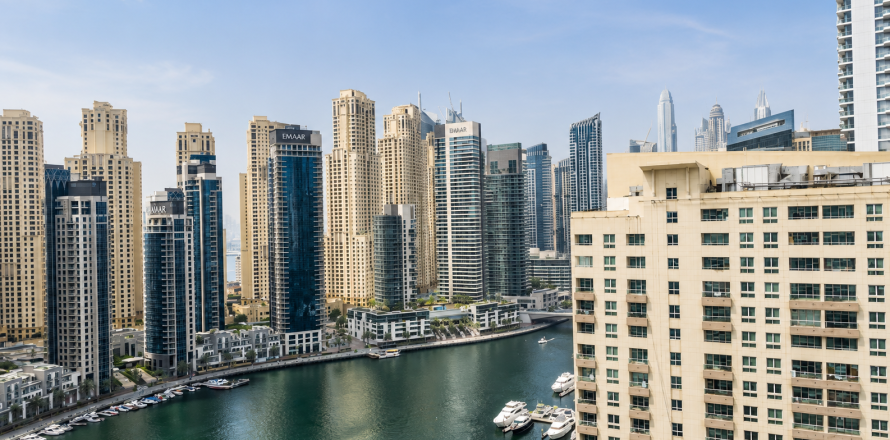 Appartement à Dubai Marina, Dubai, 2 chambres, 122.07 m², № 130155