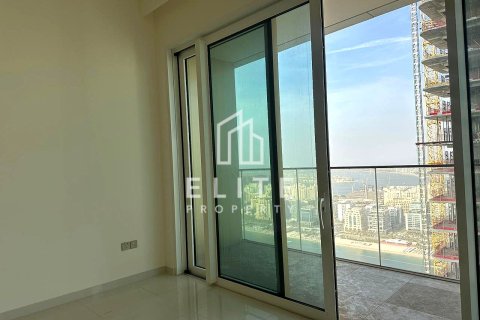 Appartement à EMAAR Beachfront, Dubai Harbour, Dubai, studio, 75 m², № 85541 - photo 11