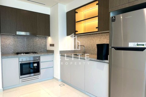 Appartement à EMAAR Beachfront, Dubai Harbour, Dubai, studio, 75 m², № 85541 - photo 8