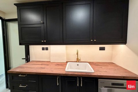 Снять в аренду виллу в Дубае: 5 спален, 135.2м², № 89248 - фото 13