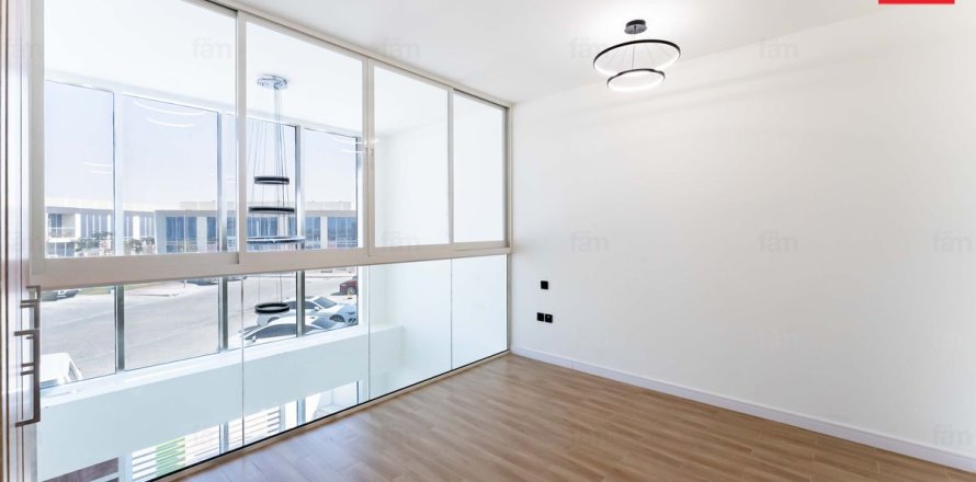 Maison de ville à Dubai, 3 chambres, 140.8 m², № 112522