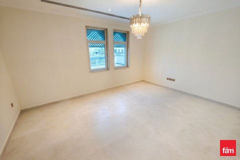 Villa à Jumeirah Park, Dubai, 5 chambres, 781.6 m², № 112523 - photo 26