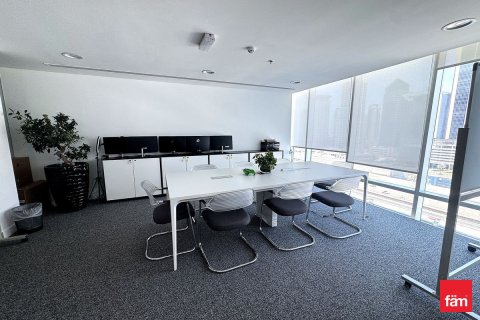 Bureau à Dubai, 228.4 m², № 112520 - photo 9