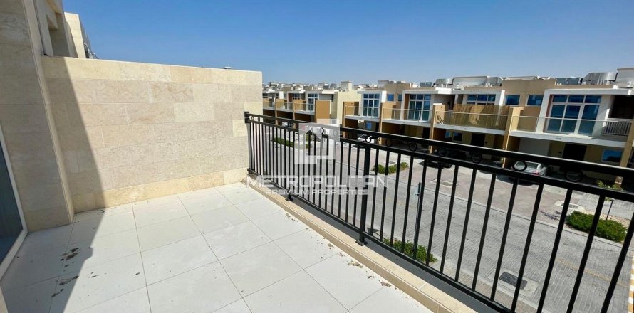 Townhouse in DAMAC Hills (Akoya by DAMAC), Dubai 3 bedrooms, 159 sq.m. № 8848