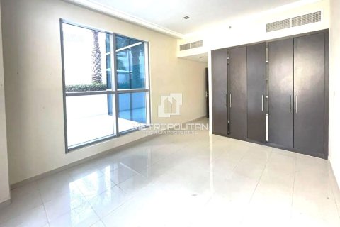 Apartment in Bay Central, Dubai Marina, Dubai 2 bedrooms, 150 sq.m. № 8844 - photo 10