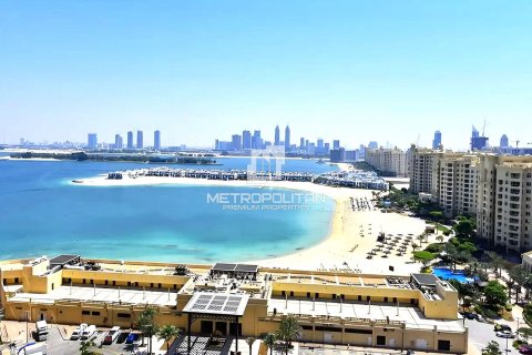 Apartment in Tiara Residences, Palm Jumeirah, Dubai 2 bedrooms, 159 sq.m. № 8846 - photo 1