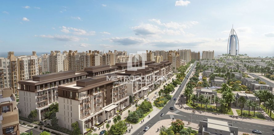 Квартира в Madinat Jumeirah Living, Умм-Сукейм, Дубай, 3 спальни, 203м², № 8852