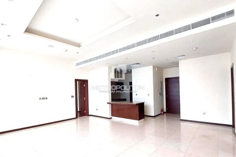 Apartment in Tiara Residences, Palm Jumeirah, Dubai 3 bedrooms, 213 sq.m. № 8847 - photo 2