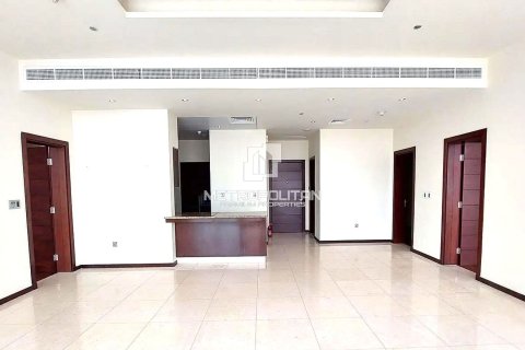 Apartment in Tiara Residences, Palm Jumeirah, Dubai 3 bedrooms, 213 sq.m. № 8847 - photo 1