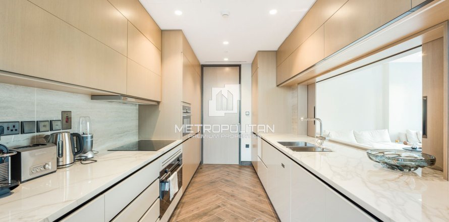 Apartamento en Zabeel, Dubai, 2 dormitorios, 187 m², № 8853