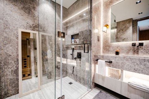 Снять в аренду квартиру в The Hills A, The Hills, Дубай: 3 спальни, 235.04459000м², № 12855 - фото 16