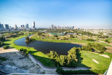 Снять в аренду квартиру в The Hills A, The Hills, Дубай: 3 спальни, 235.04459000м², № 12855 - фото 20