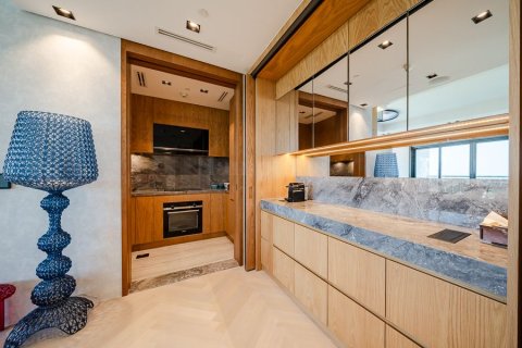 Снять в аренду квартиру в The Hills A, The Hills, Дубай: 3 спальни, 235.04459000м², № 12855 - фото 6