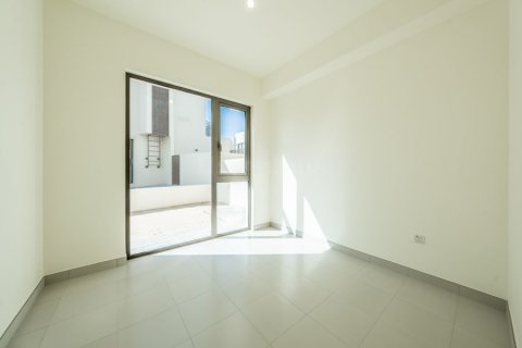 Townhouse in Dubai South (Dubai World Central), Dubai 4 bedrooms, 237.08845600 sq.m. № 12857 - photo 25