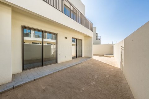 Townhouse in Dubai South (Dubai World Central), Dubai 4 bedrooms, 237.08845600 sq.m. № 12857 - photo 27