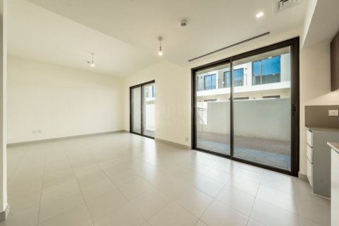 Townhouse in Dubai South (Dubai World Central), Dubai 4 bedrooms, 237.08845600 sq.m. № 12857 - photo 6