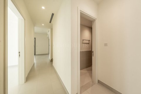 Townhouse in Dubai South (Dubai World Central), Dubai 4 bedrooms, 237.08845600 sq.m. № 12857 - photo 24
