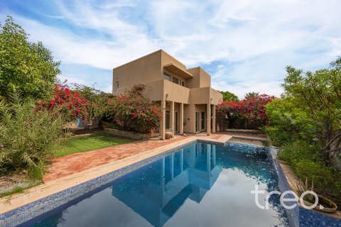 Villa en Saheel, Arabian Ranches, Dubai, 3 dormitorios, 308.81 m², № 123520