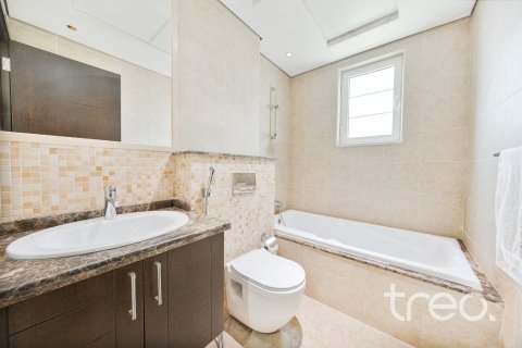 Villa à Legacy, Jumeirah Park, Dubai, 3 chambres, 284.56 m², № 123526 - photo 18