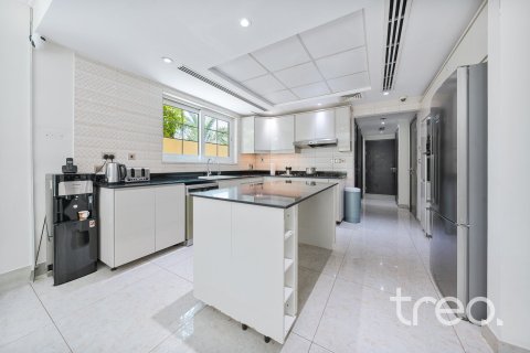 Villa à Legacy, Jumeirah Park, Dubai, 3 chambres, 284.56 m², № 123526 - photo 11