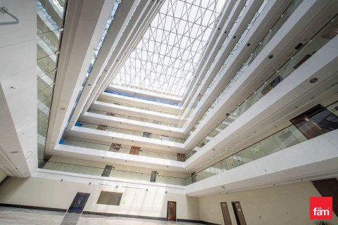 Shop in Bur Dubai, Dubai 728.5 sq.m. № 99579 - photo 6