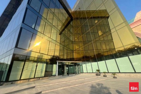 Shop in Bur Dubai, Dubai 728.5 sq.m. № 99579 - photo 15